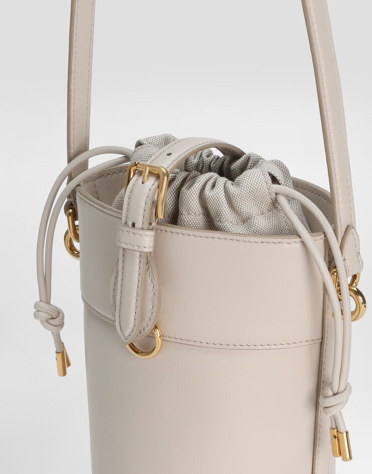 Dolce & Gabbana Bucket Bag Capri aus Canvas und Kalbsleder Beige BB7816AI451