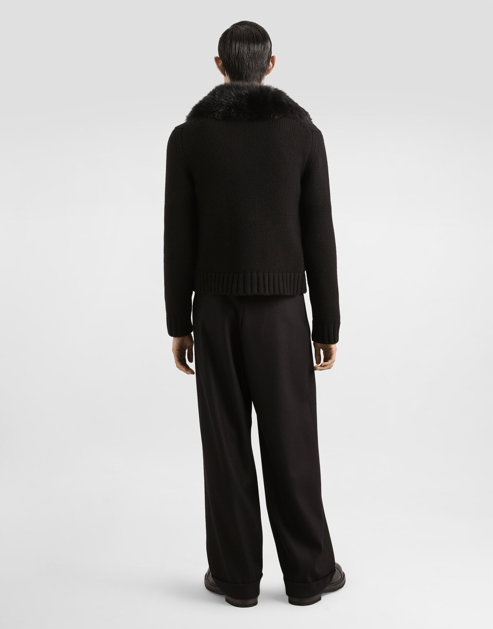 V-neck pullover in Black for Men | Dolce&Gabbana®