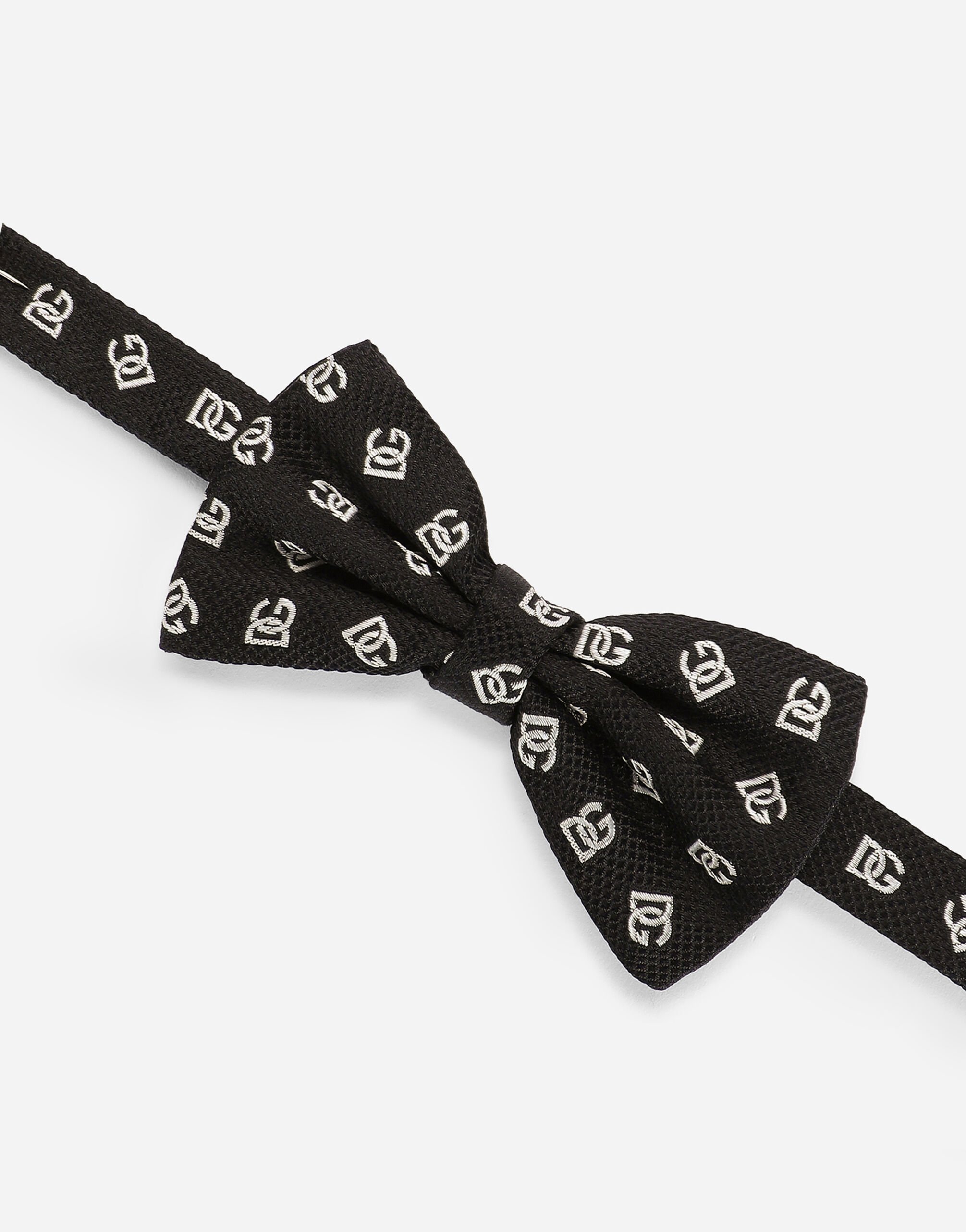 【関税＆送料込み】Dolce & Gabbana Jacquard Logo Tie Dolce & gabbana Jacquard logo tie available on julian