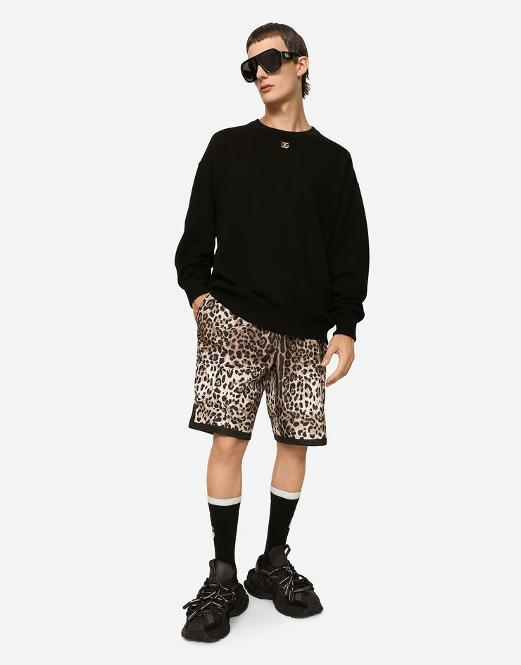 Dolce & Gabbana Jersey de cuello redondo en cachemira con logotipo DG Negro GXK88TJAWK8