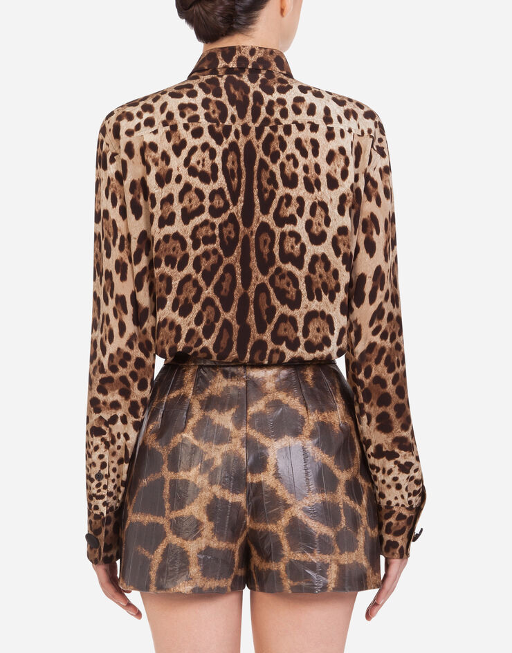 Dolce & Gabbana Crêpe de chine shirt with leopard print IMPRIMÉ ANIMALIER F5N20TFS1SY