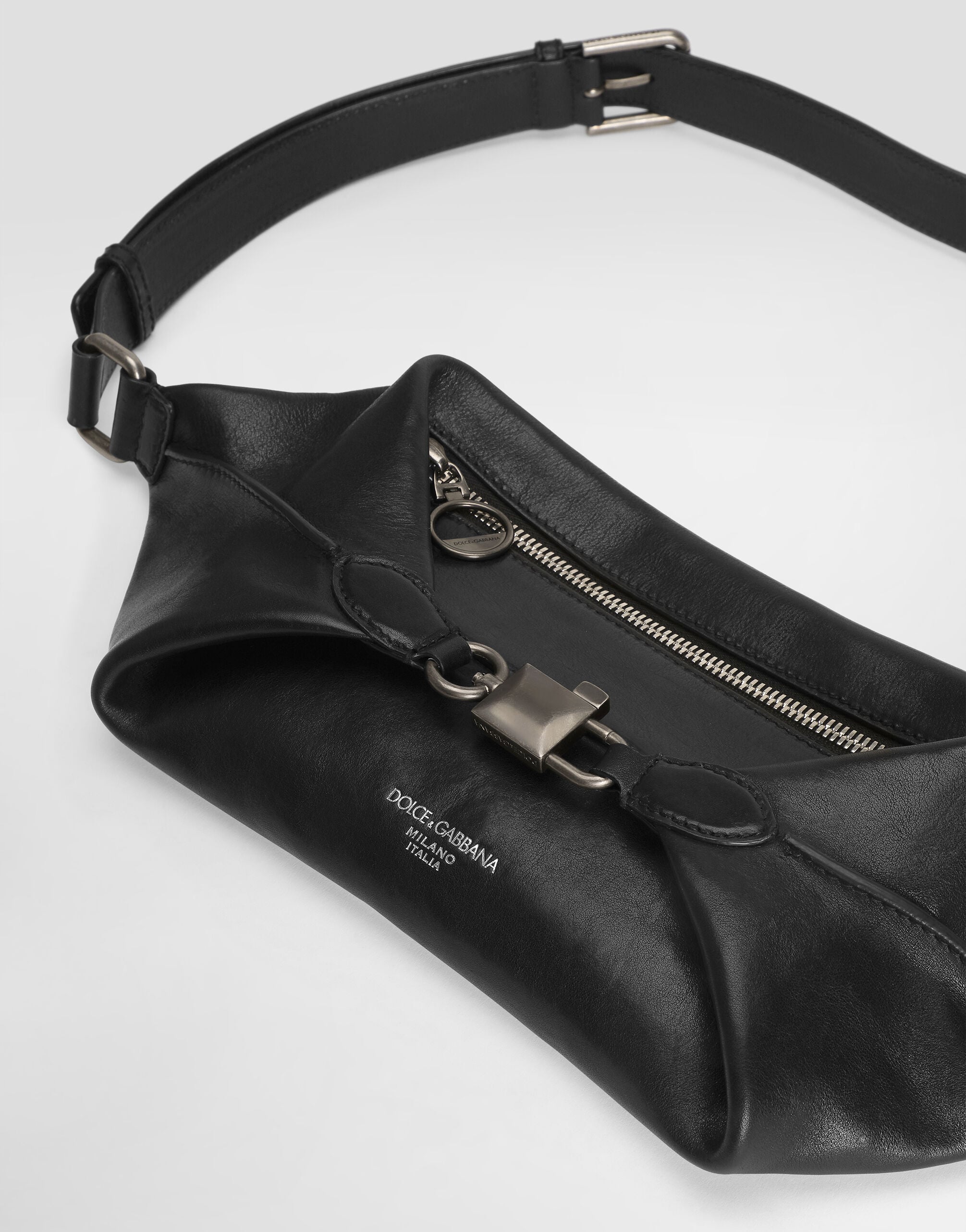 DOLGE&GABBANAウエストバッグ Blackのメンズ ロック テンペスタ カーフスキン ベルトバッグ