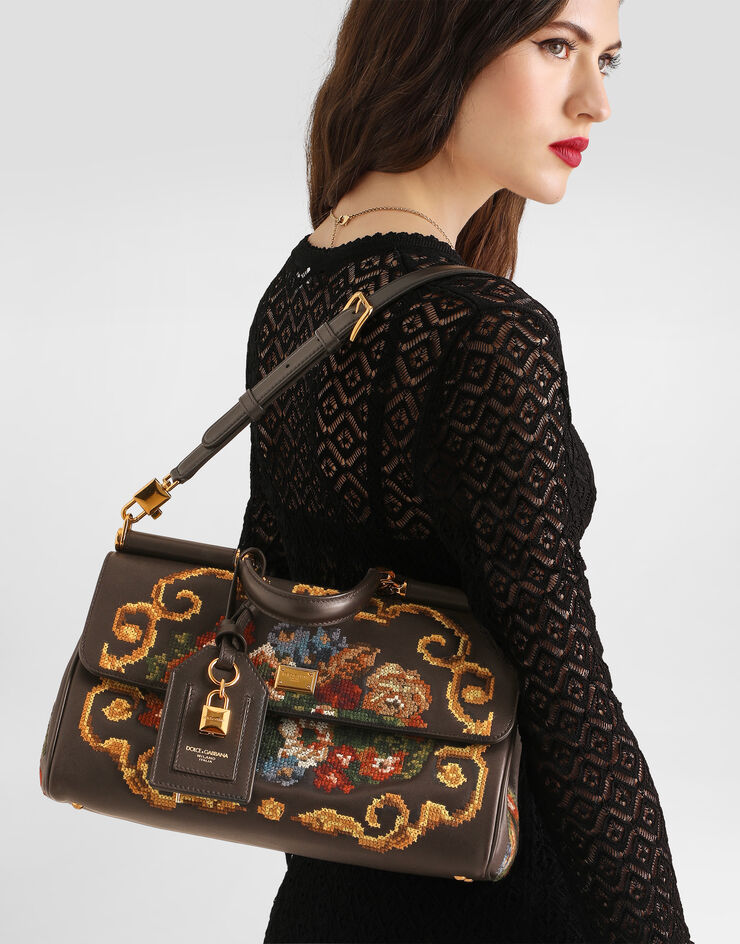 Dolce & Gabbana حقيبة يد My Sicily متوسطة بتطريز بغرزة دقيقة متعدد الألوان BB7782B3T62