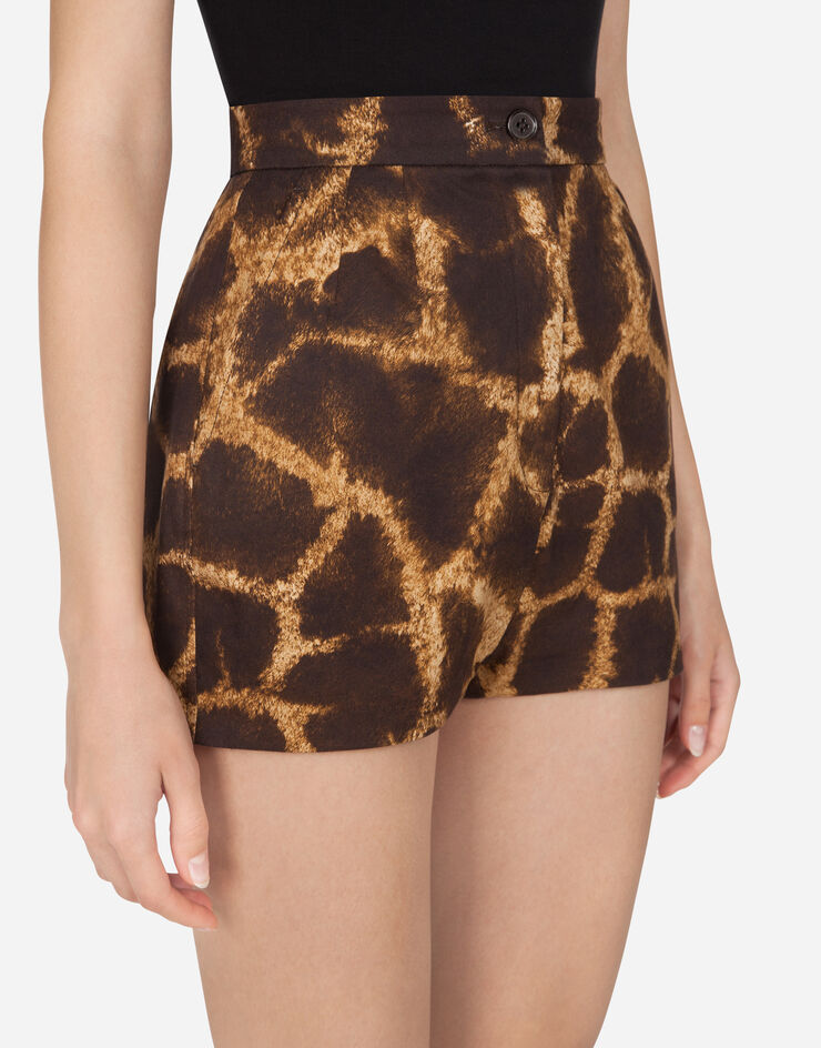 Dolce & Gabbana DRILL SHORTS WITH GIRAFFE PRINT ESTAMPADO ANIMALIER FTBVJTFSFJ1