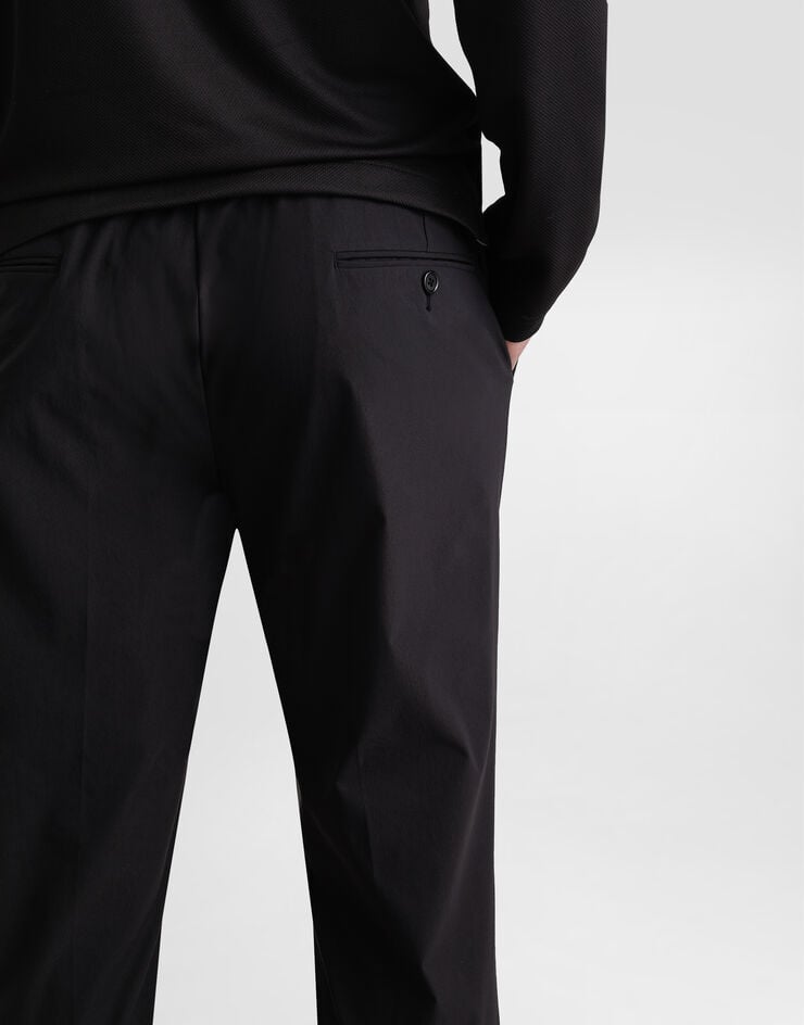Dolce & Gabbana Pantalon en toile de nylon Black GW13ETFUUDD
