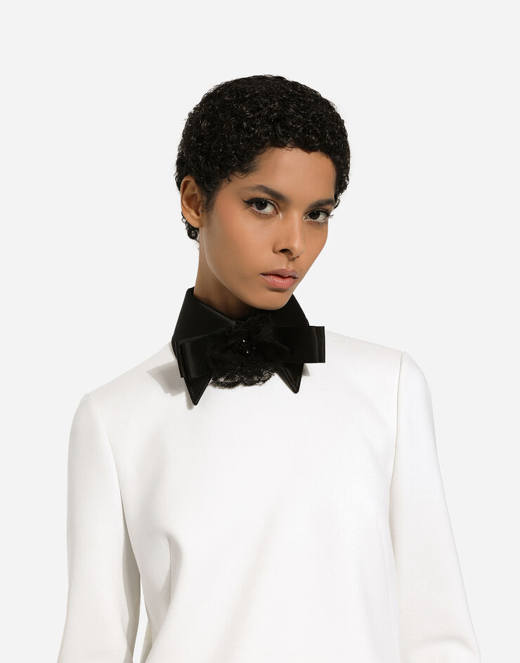Dolce & Gabbana Abito corto in tela di lana con dettagli in raso Bianco F6JEETFUBGE