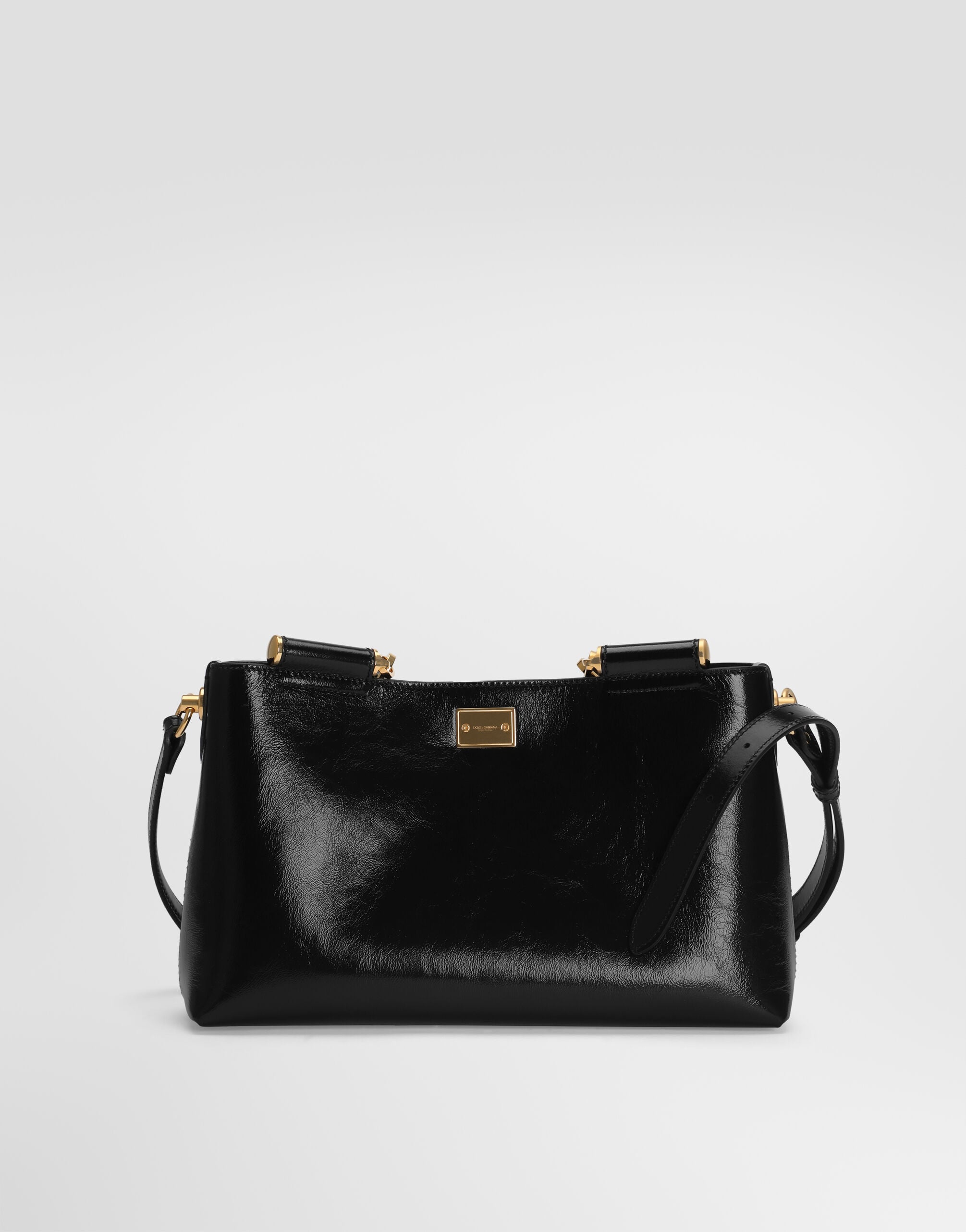Medium Vittoria calfskin handbag in Black for Women