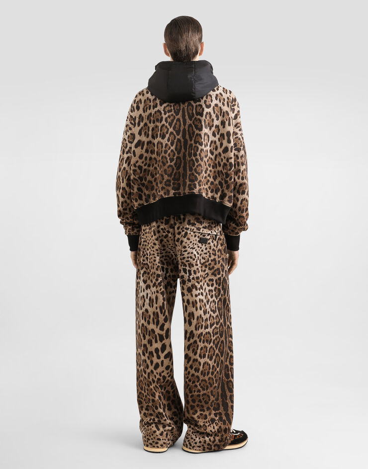 Dolce & Gabbana Pantalón de chándal en punto elástico con placa Imprima GP0Y6TFS785