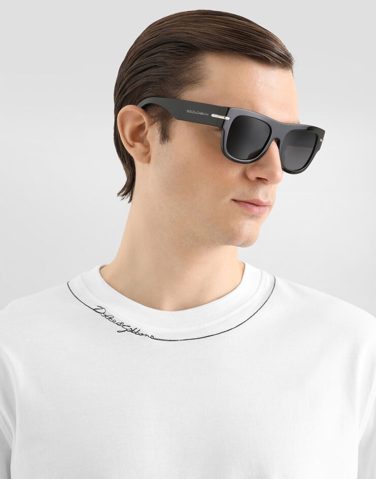 Dolce & Gabbana Cotton t-shirt with embroidery White G8SD2ZG7P9O