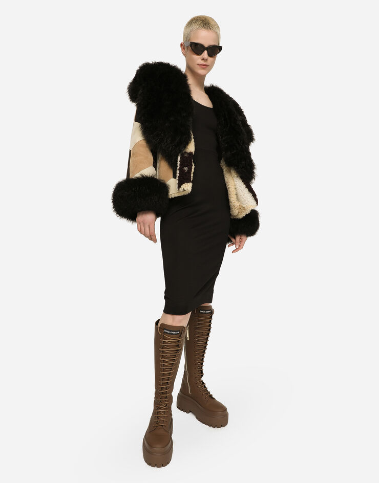 Dolce&Gabbana Kurze Winterjacke aus Schaffell-Patchwork Mehrfarbig F0C8WLGDBVM