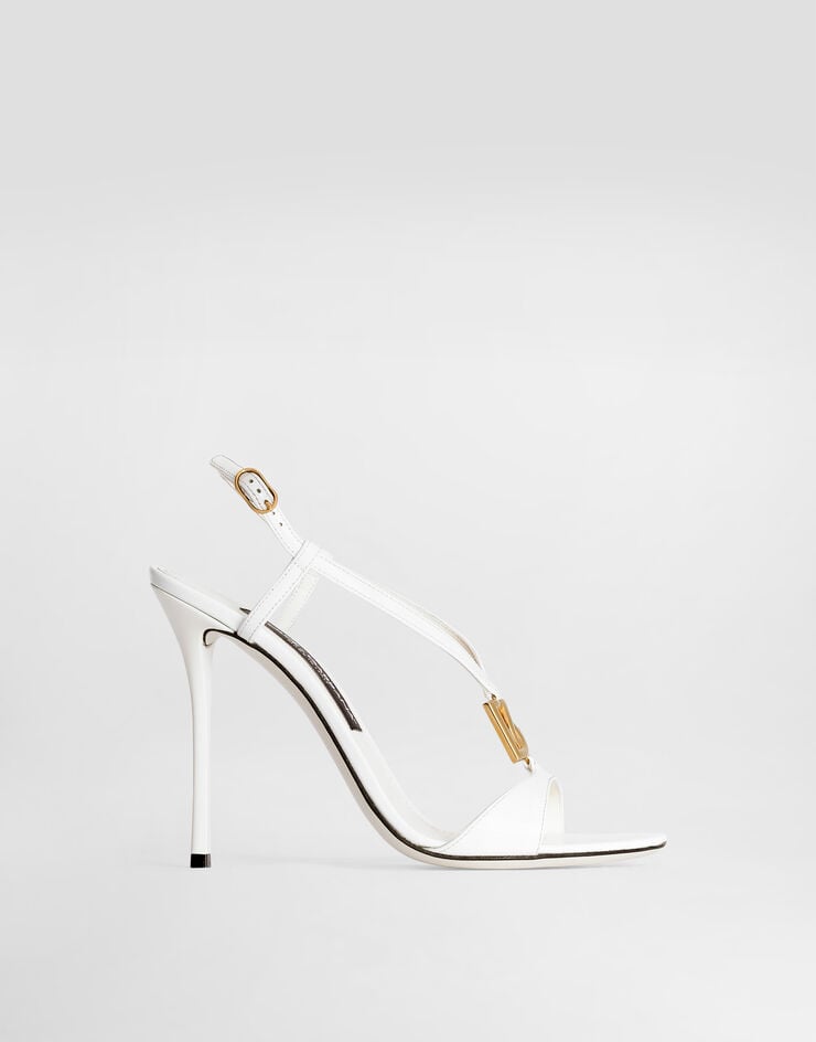 Dolce & Gabbana Sandalia de charol Dolce & Gabbana Sandalia de charol White CR2028A1471