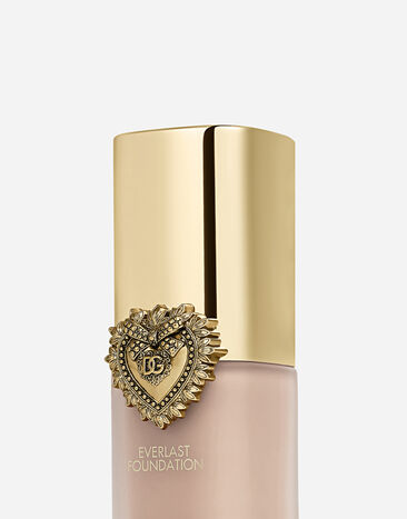 Dolce & Gabbana Everlast Foundation 02C Light - Subtono rosa frío MKUPFCE0023