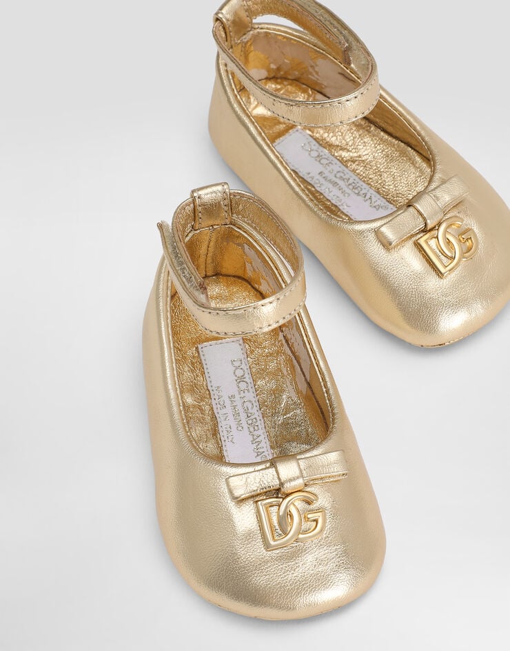 Dolce&Gabbana Ballerina aus Metallic-Nappaleder Gold DK0065AJ133