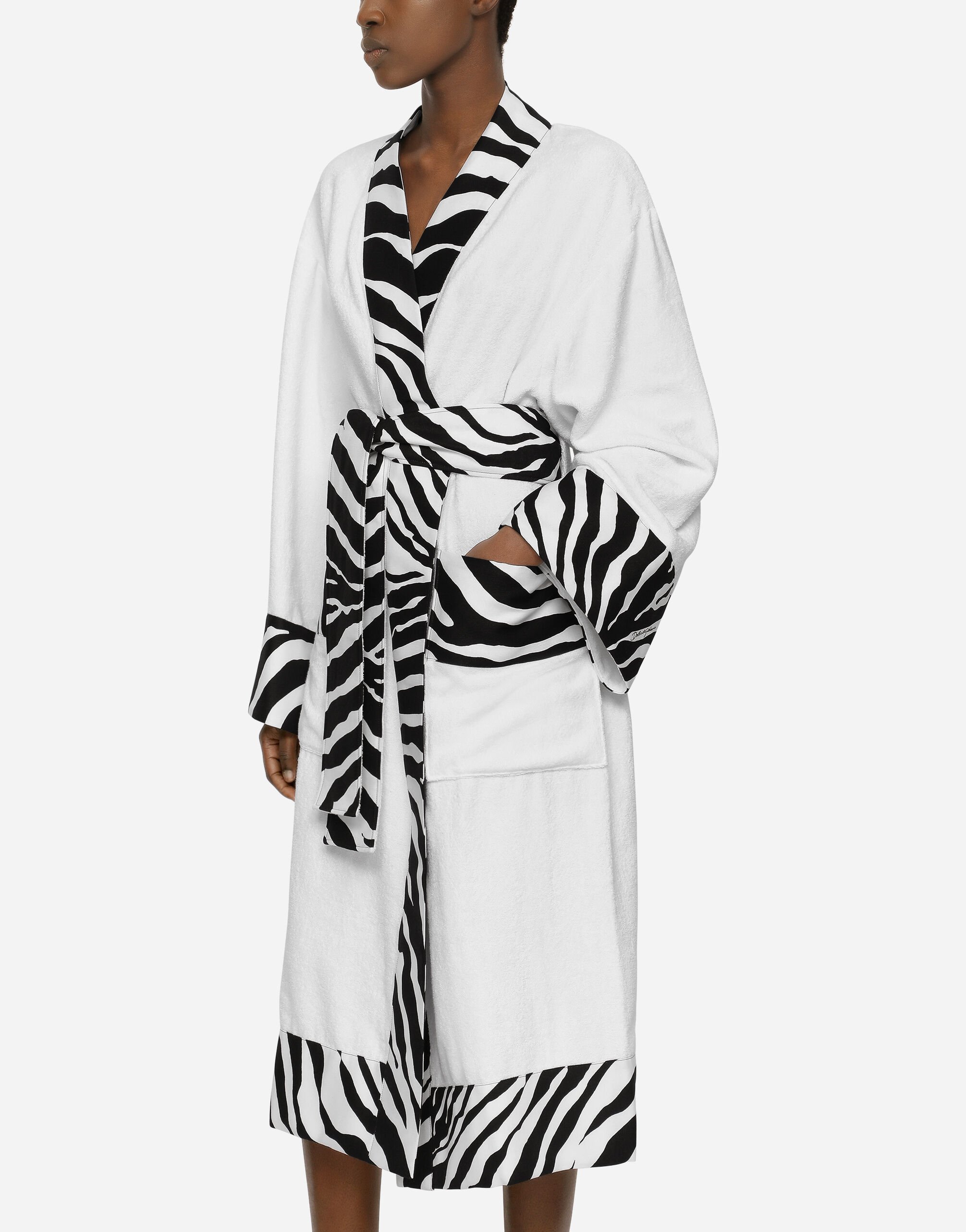 Dolce and store gabbana bathrobe