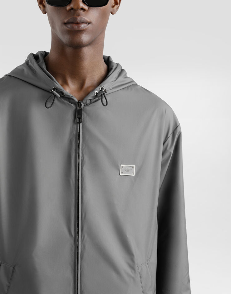 Dolce & Gabbana Cazadora deportiva de tejido técnico con capucha Gris G9BKZTGJ034