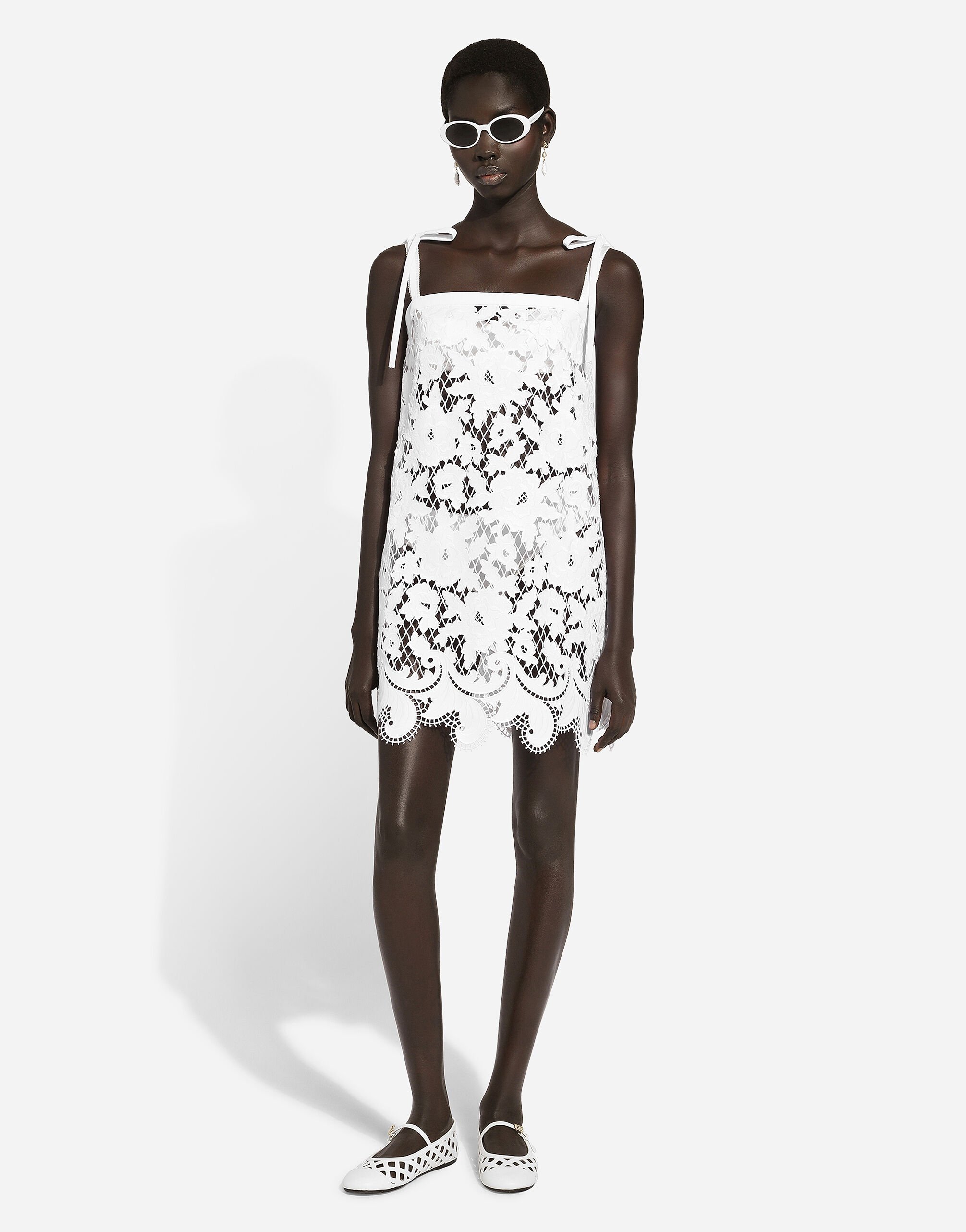 Dolce gabbana embroidered dress hot sale