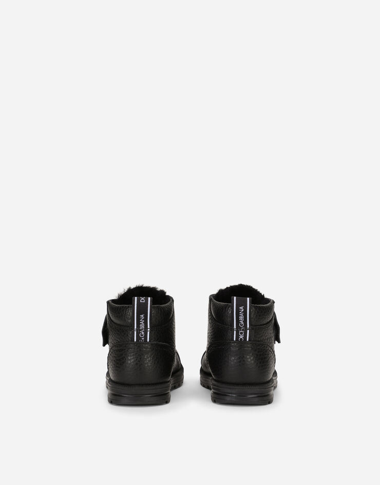 Dolce & Gabbana Calfskin ankle boots Black DL0067AQ493
