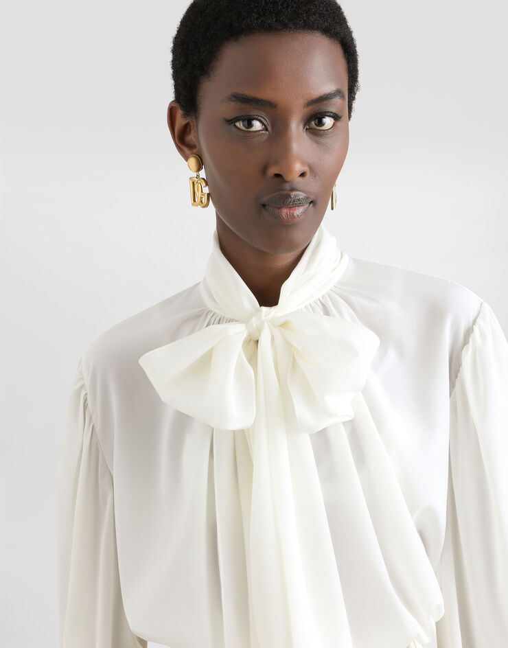 Dolce & Gabbana Crêpe de chine shirt White F5R62TFUAGM