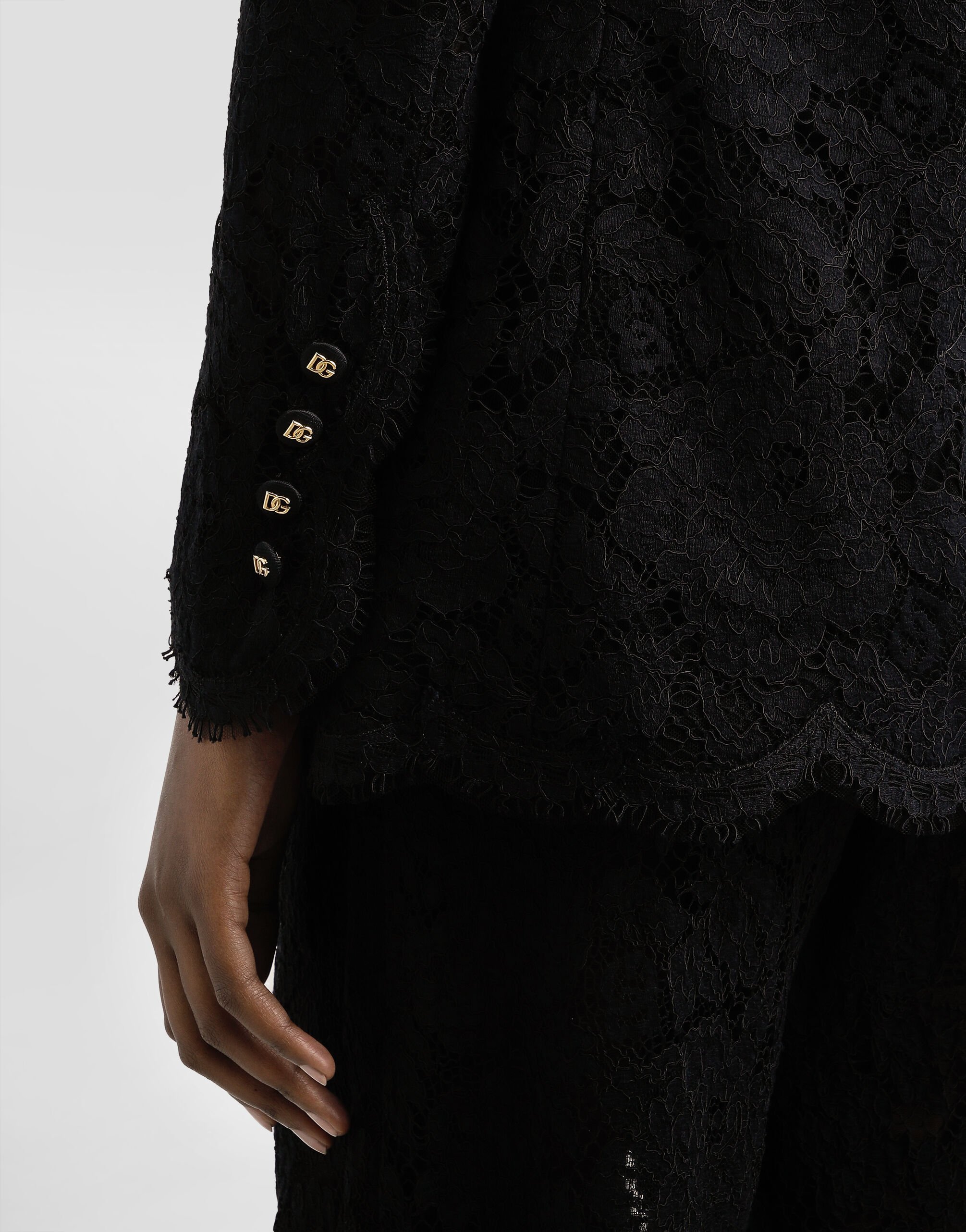 ジャケット DOLCE & GABBANA TURLINGTON JACKET IN CORDONETTO LACE Double-breasted branded floral cordonetto lace Turlington