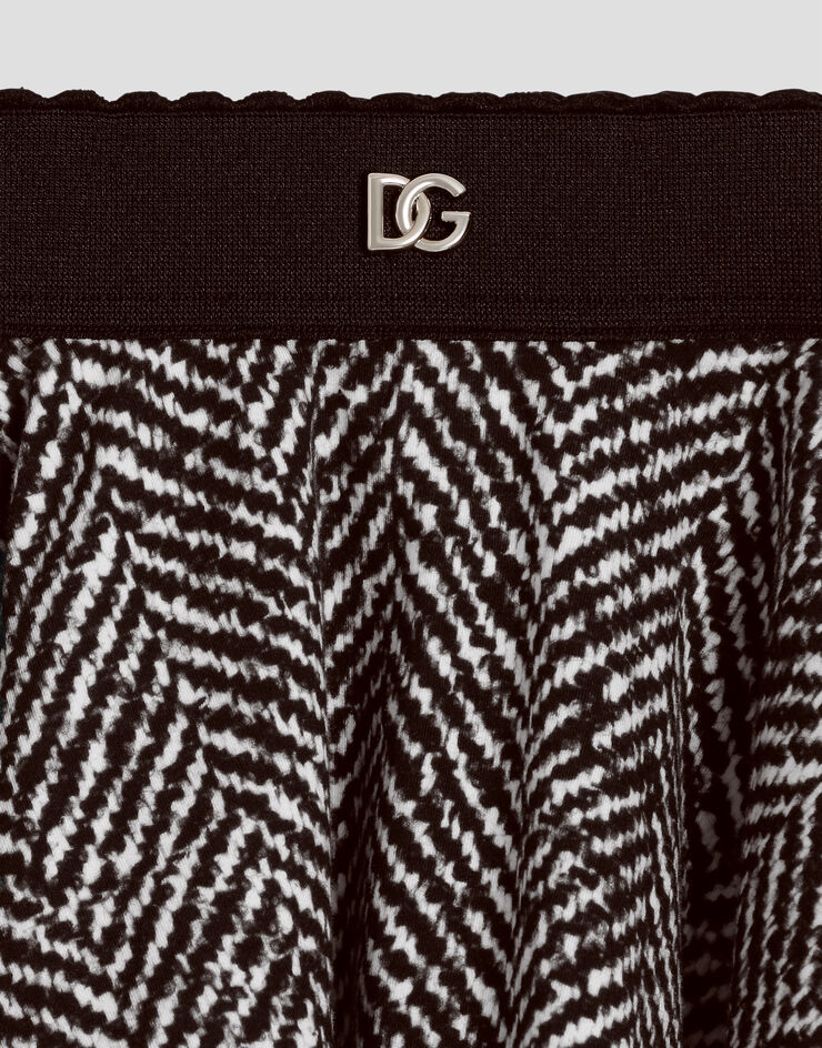 Dolce & Gabbana Interlock skirt with chevron print Multicolor L54I67FSGDZ