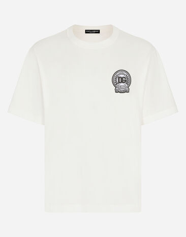 Dolce & Gabbana T-Shirt aus bedruckter Baumwolle mit Logostickerei Mehrfarbig G8PN9TG7NPZ