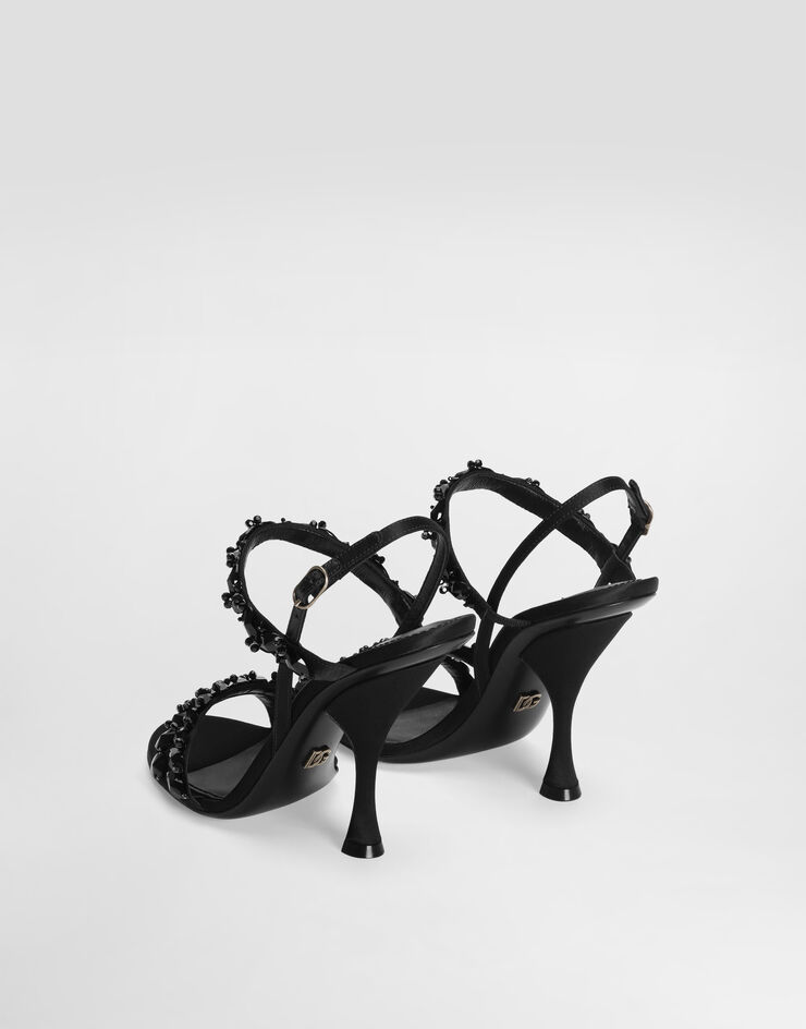 111 Dolce & Gabbana   