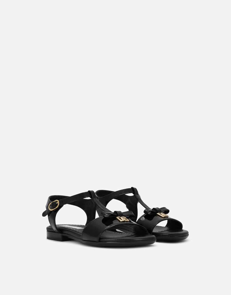 Dolce & Gabbana Sandale aus Lackleder mit Logo DG Metal Schwarz D11155A1328