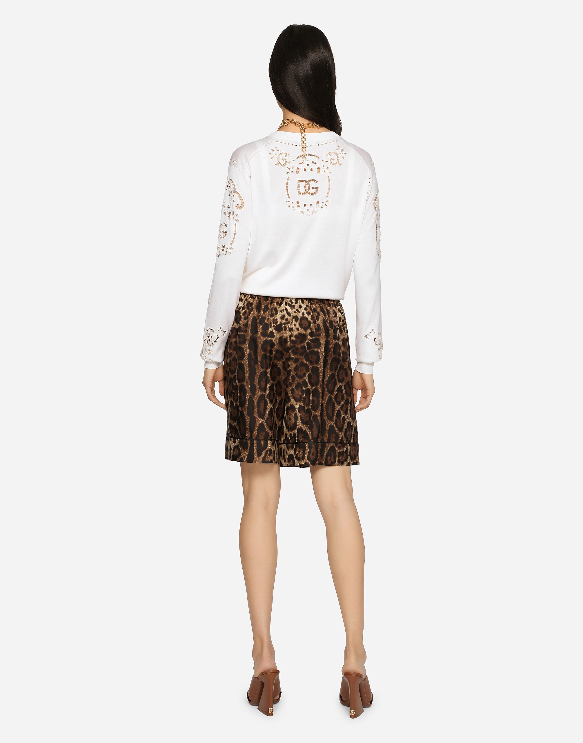 【DOLCE＆GABBANA】パイピングレオパード柄ツイルショートパンツ アニマリエプリントのウィメンズ Leopard-print twill shorts