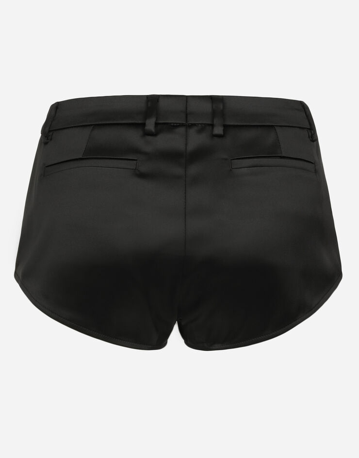 Dolce & Gabbana Kurze Hose aus Satin Black FTC4LTFURHM