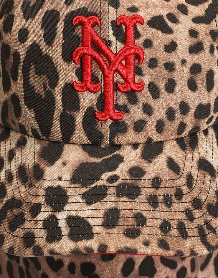 Dolce & Gabbana بلاكلافا بطبعة Leo من تعاون Dolce&Gabbana X ’47 لفريق New York Mets Dolce & Gabbana بلاكلافا بطبعة Leo من تعاون Dolce&Gabbana X ’47 لفريق New York Mets Multicolor IH153MGI225