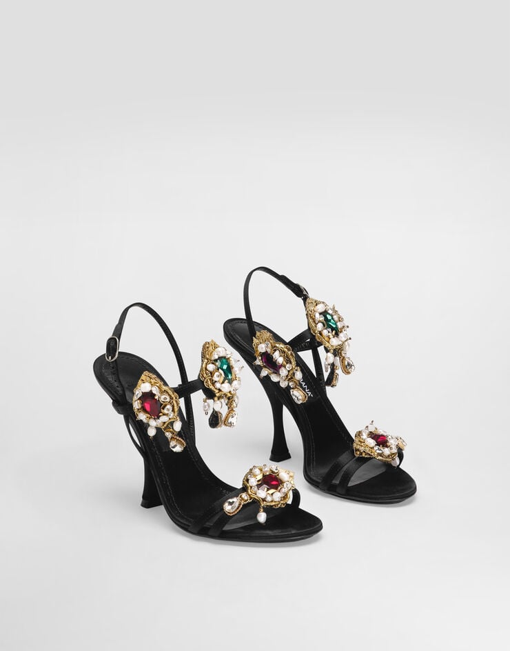 111 Dolce & Gabbana   