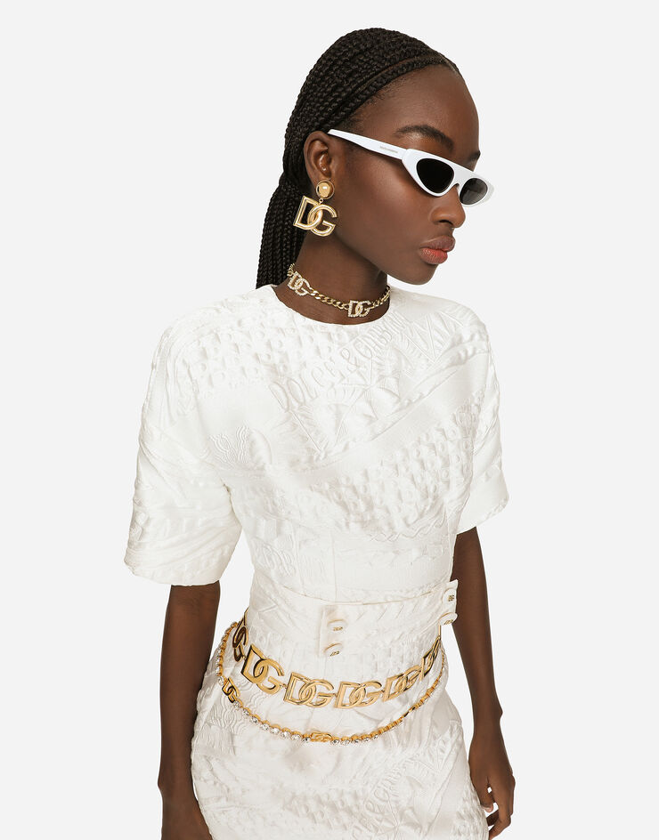 Dolce & Gabbana Kurzes Kleid aus Brokat mit schmalem Gürtel Weiss F6CPKTHJMPA