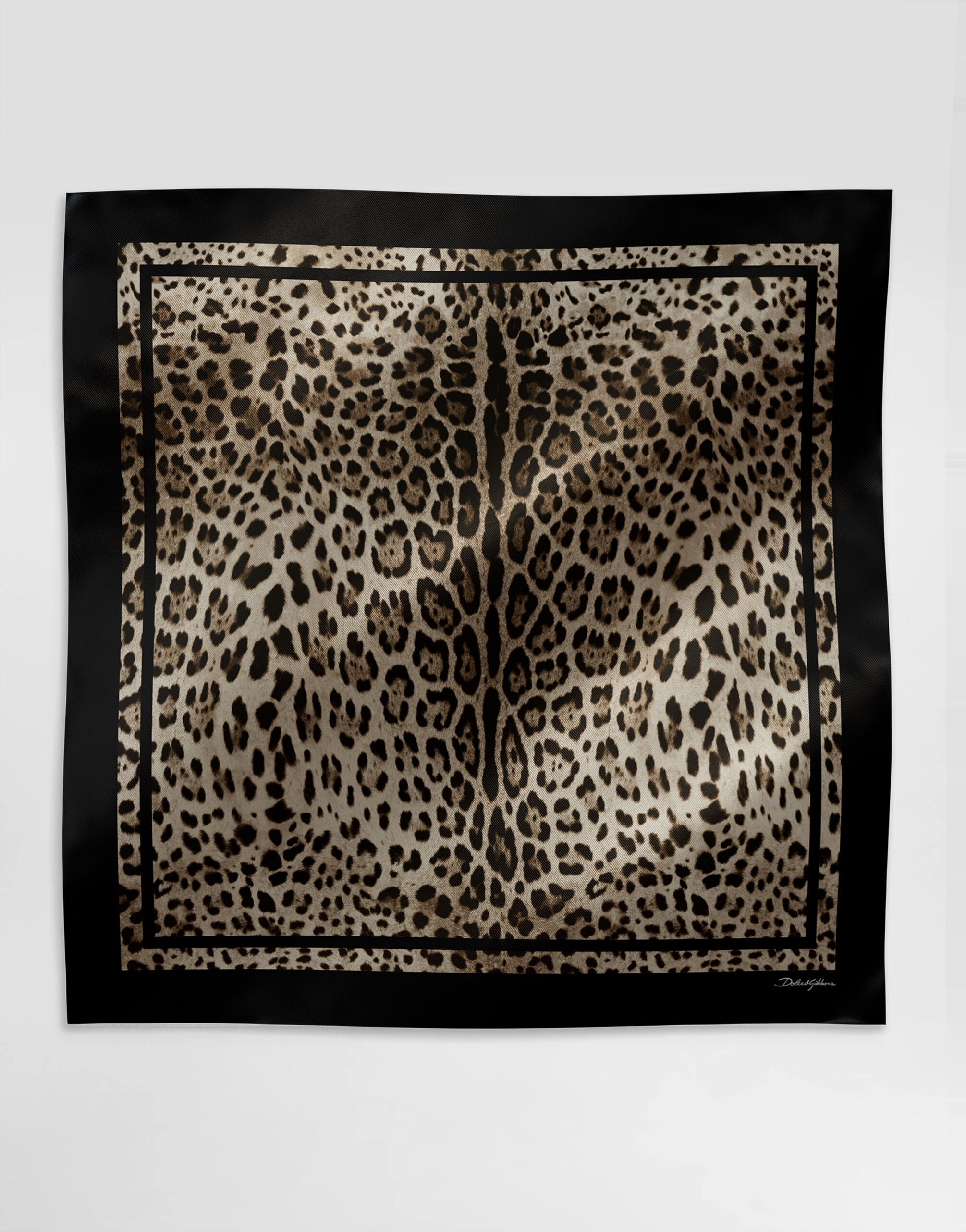 DOLCE & GABBANA ヒョウ柄 ネックウォーマー Leopard-print silk twill foulard (90x90) in Print for Women