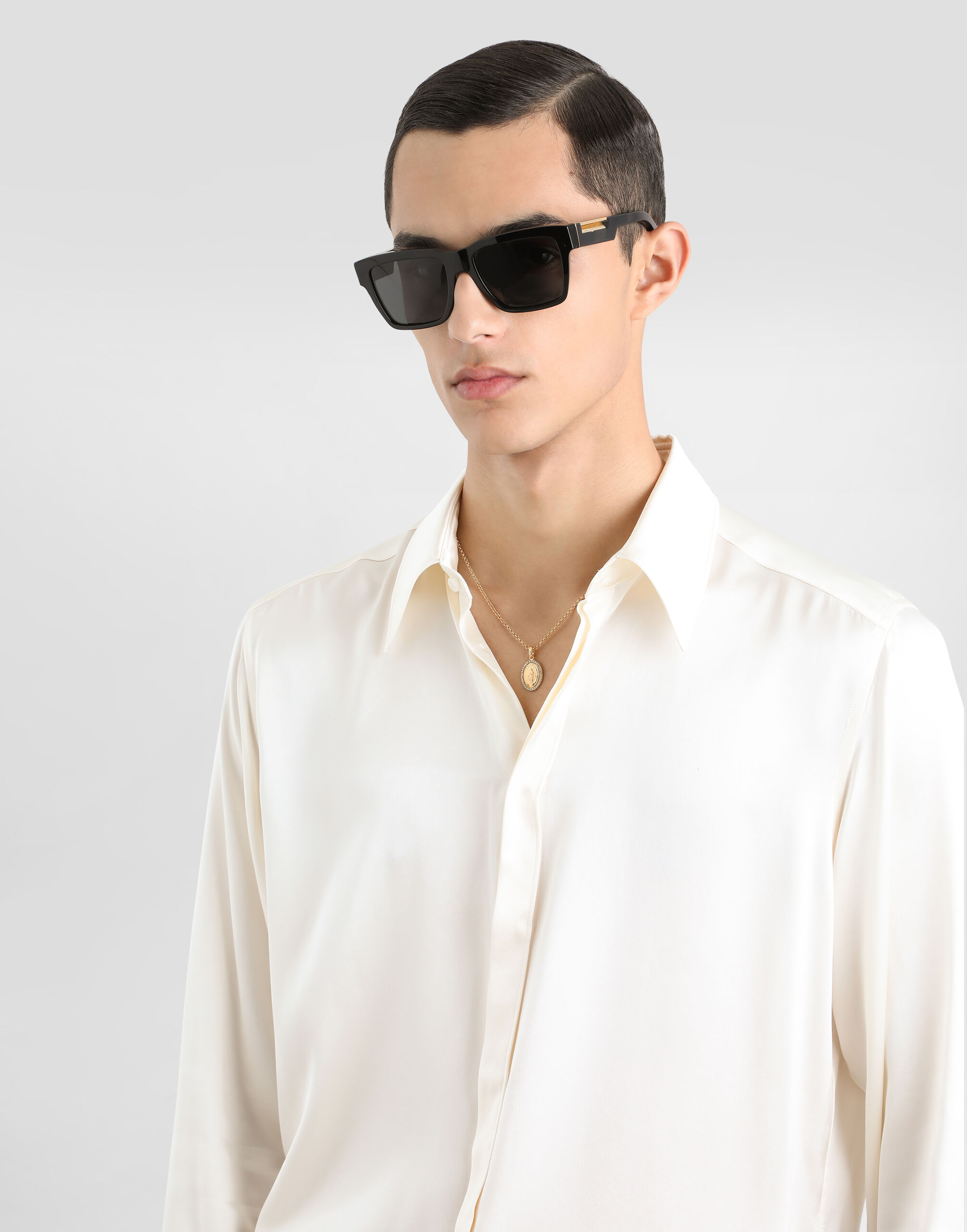 Silk satin Martini-fit shirt in White for Men | Dolce&Gabbana® US