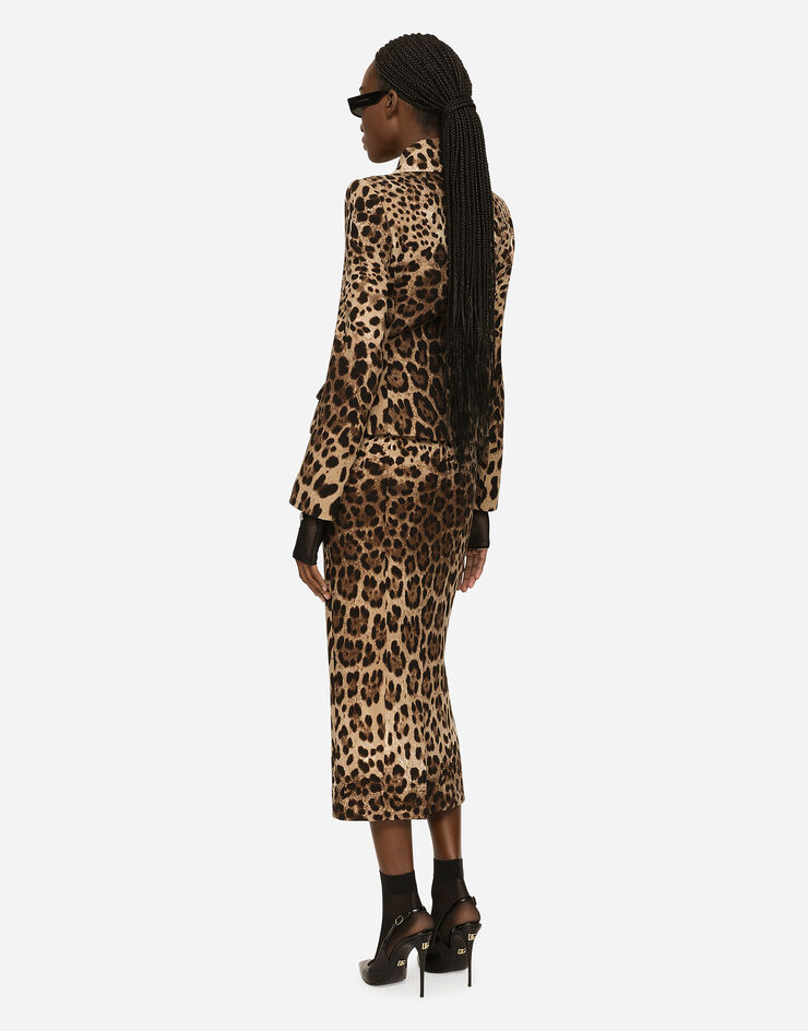 Dolce & Gabbana Einreihige Jacke aus Double-Krepp Leoprint Animal-Print F26AJTFS2A3