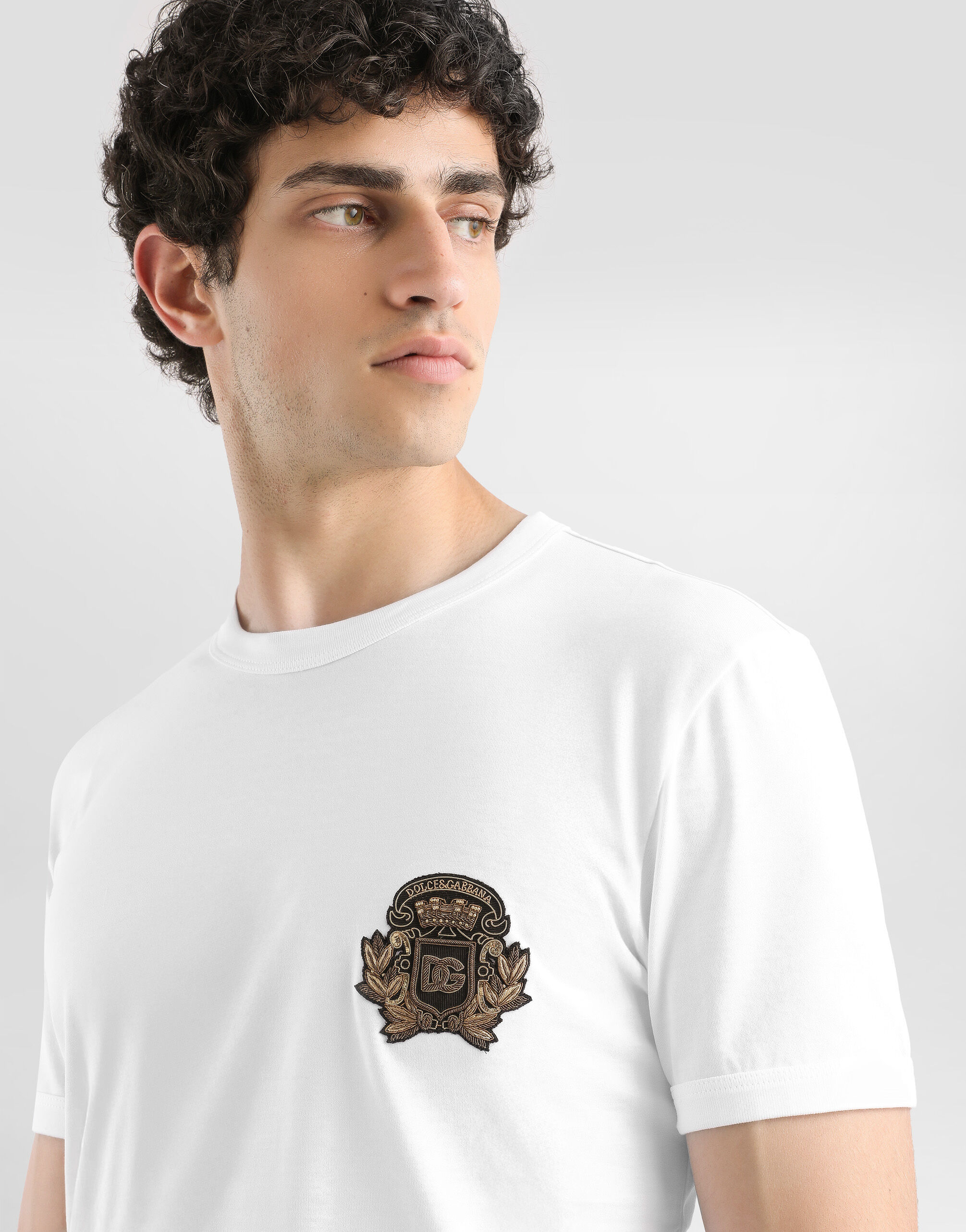 Whiteのメンズ Cotton t-shirt with heraldic patch | Dolce&Gabbana®