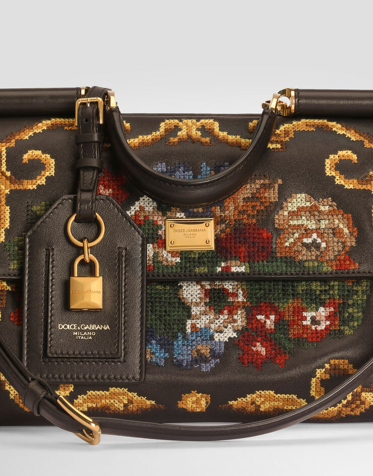 Dolce & Gabbana حقيبة يد My Sicily متوسطة بتطريز بغرزة دقيقة متعدد الألوان BB7782B3T62