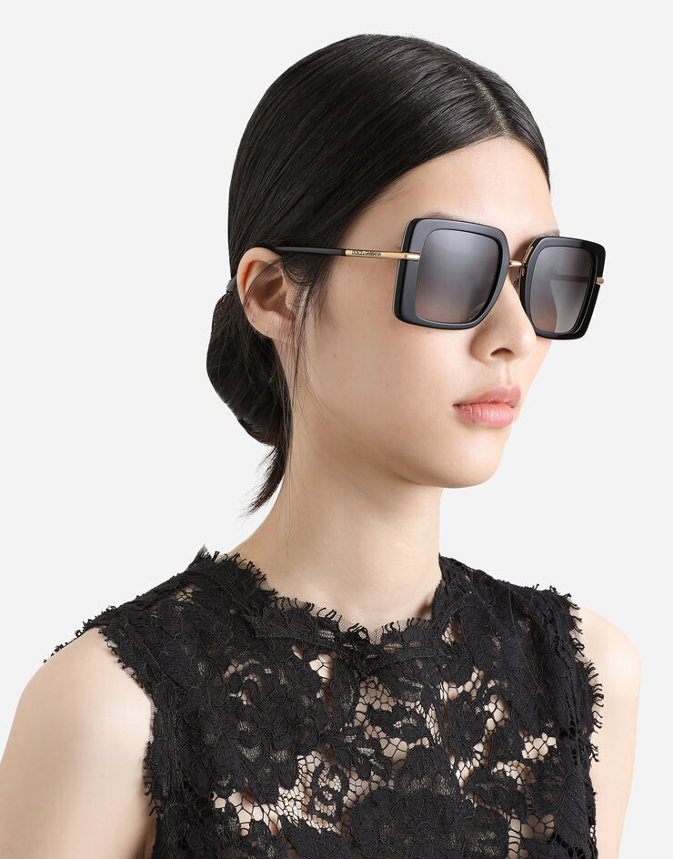Dolce & Gabbana نظارة شمسية DNA متعدد الألوان VG4491VP98G