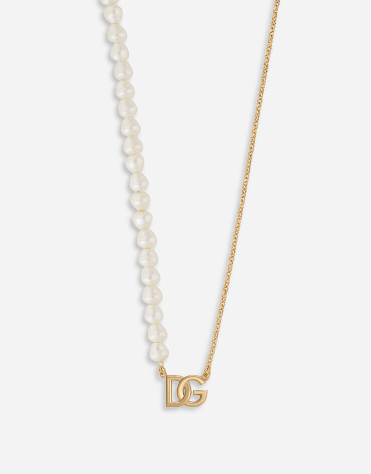Dolce & Gabbana Collar con perlas y logotipo DG Dorado WNP1P1W1111
