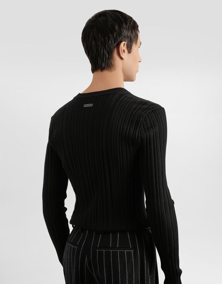 Dolce & Gabbana Wool v-neck sweater Black GX443TJAVKY