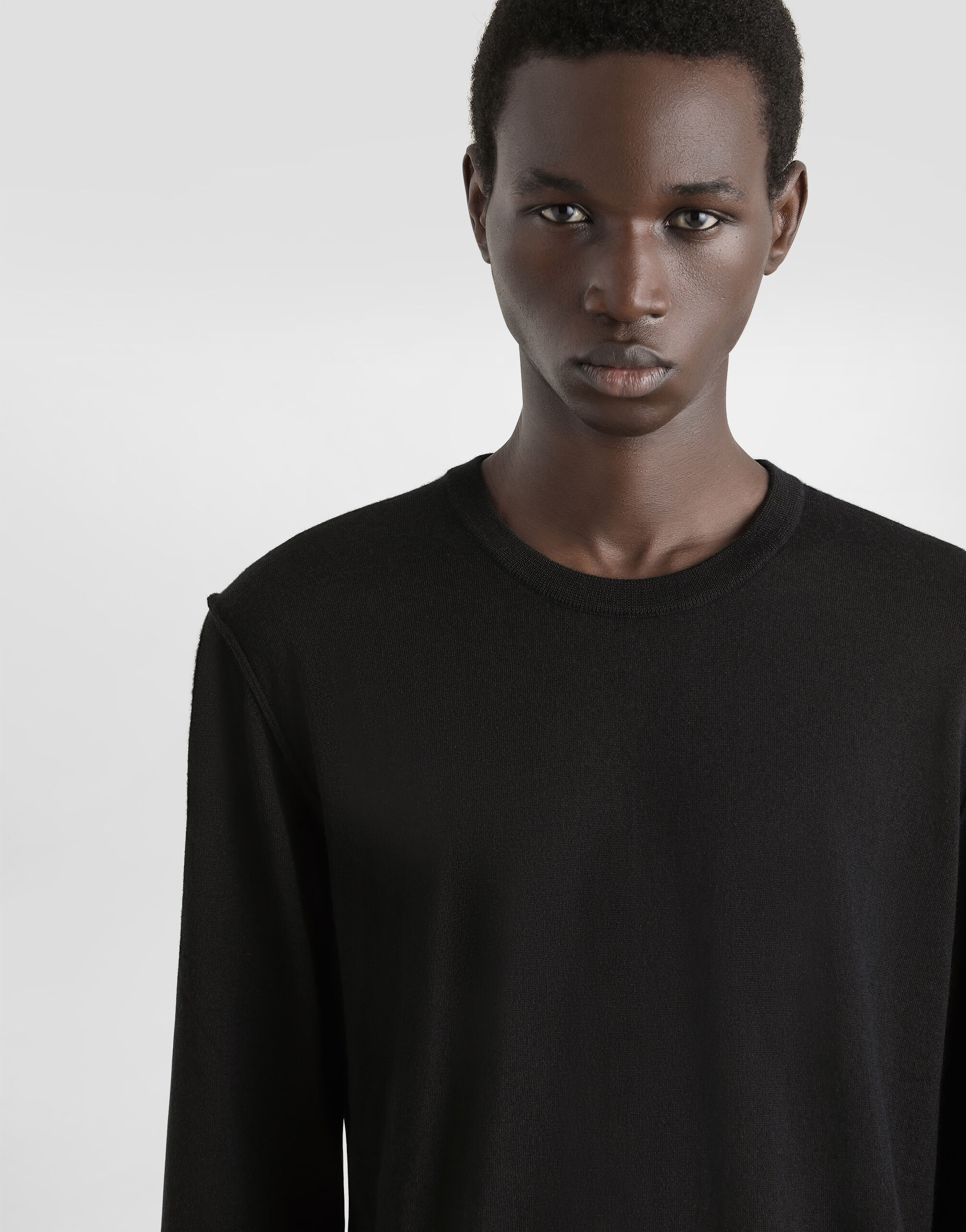 Cashmere round-neck sweater in BLACK for Men | Dolce&Gabbana®