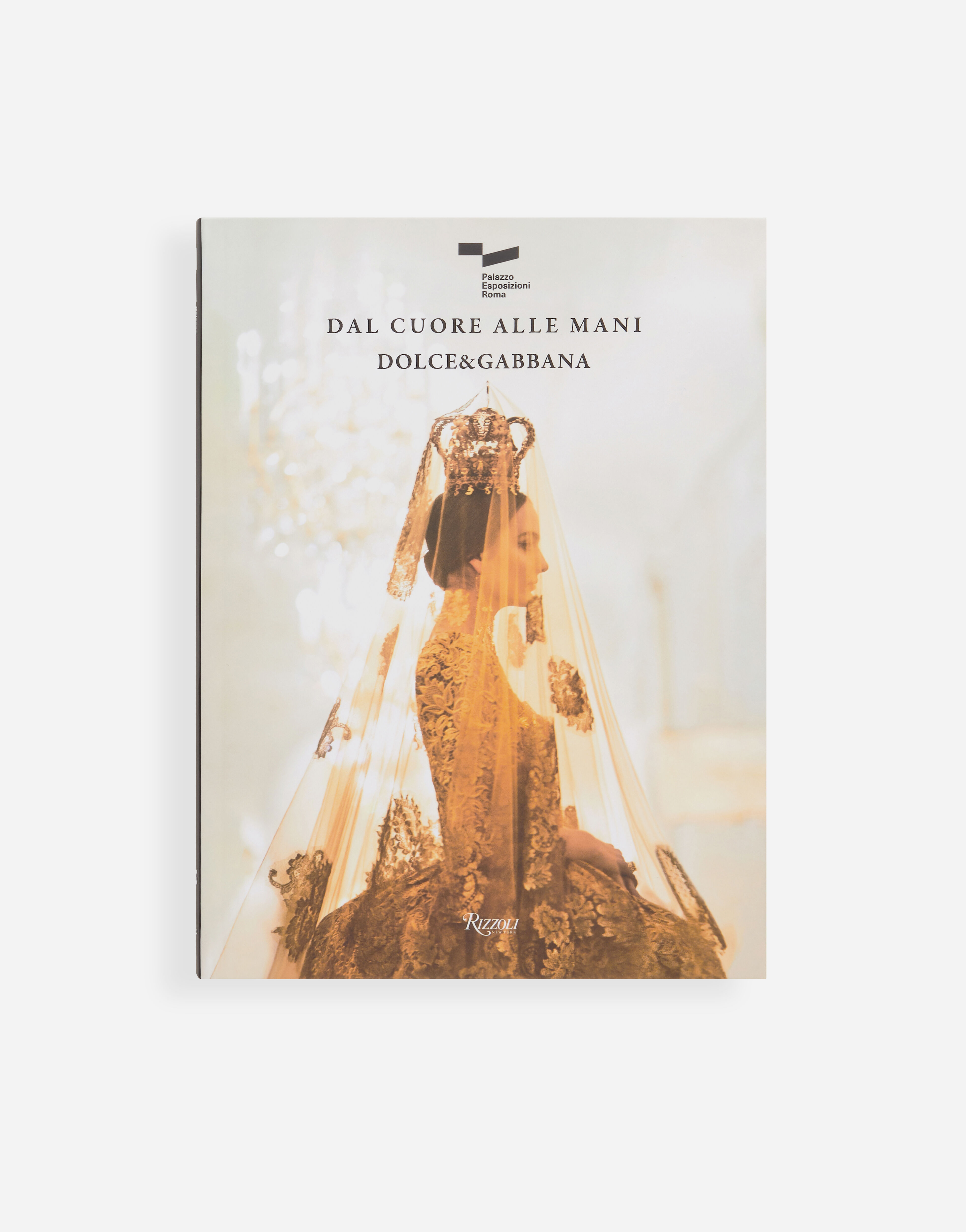 Decorative books |Fashion books | Dolce&Gabbana®