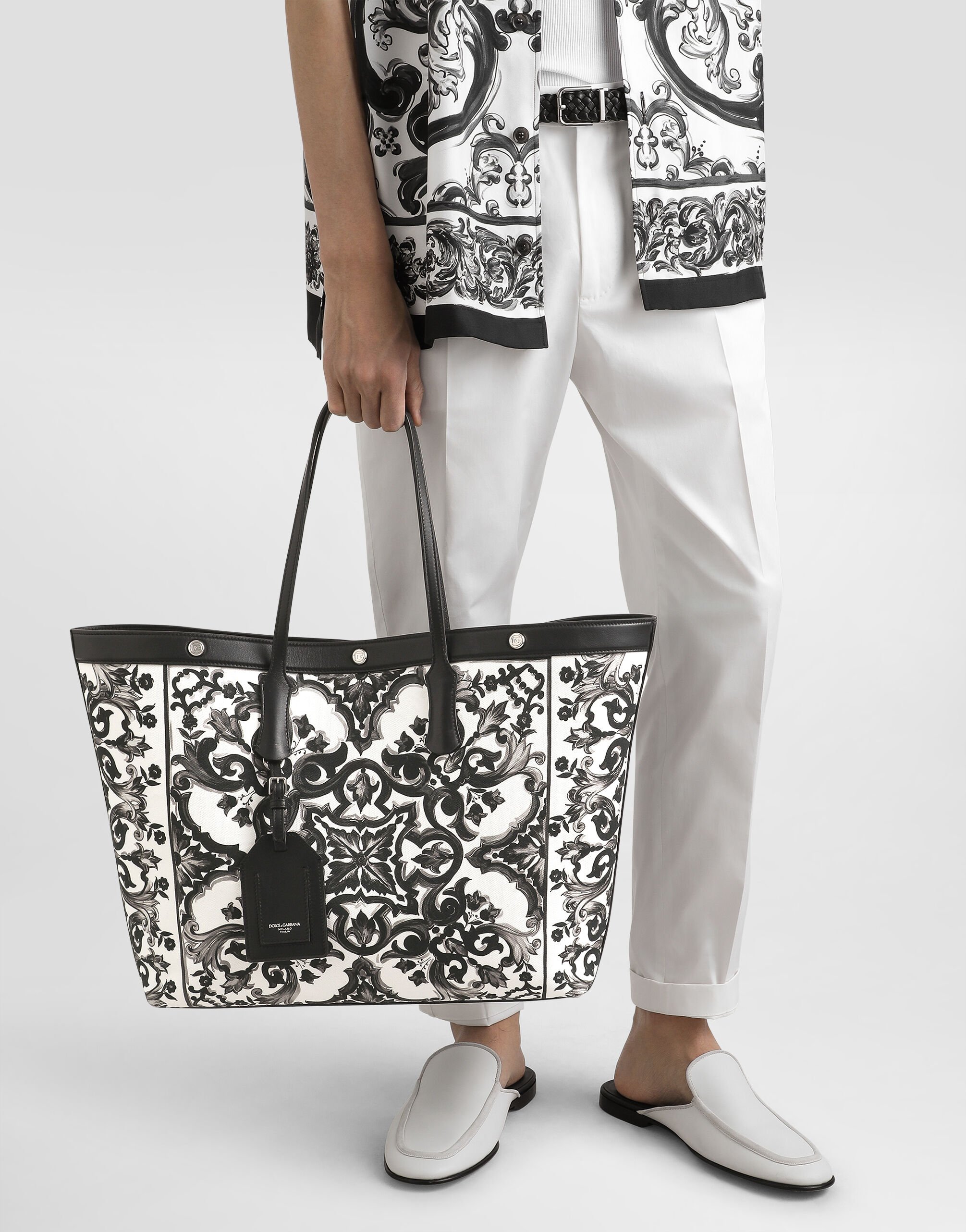 【Dolce&Gabbana】大人気 ローズプリント トートバッグ Dolce & Gabbana(ドルチェ&ガッバーナ) トートバッグ(レディース