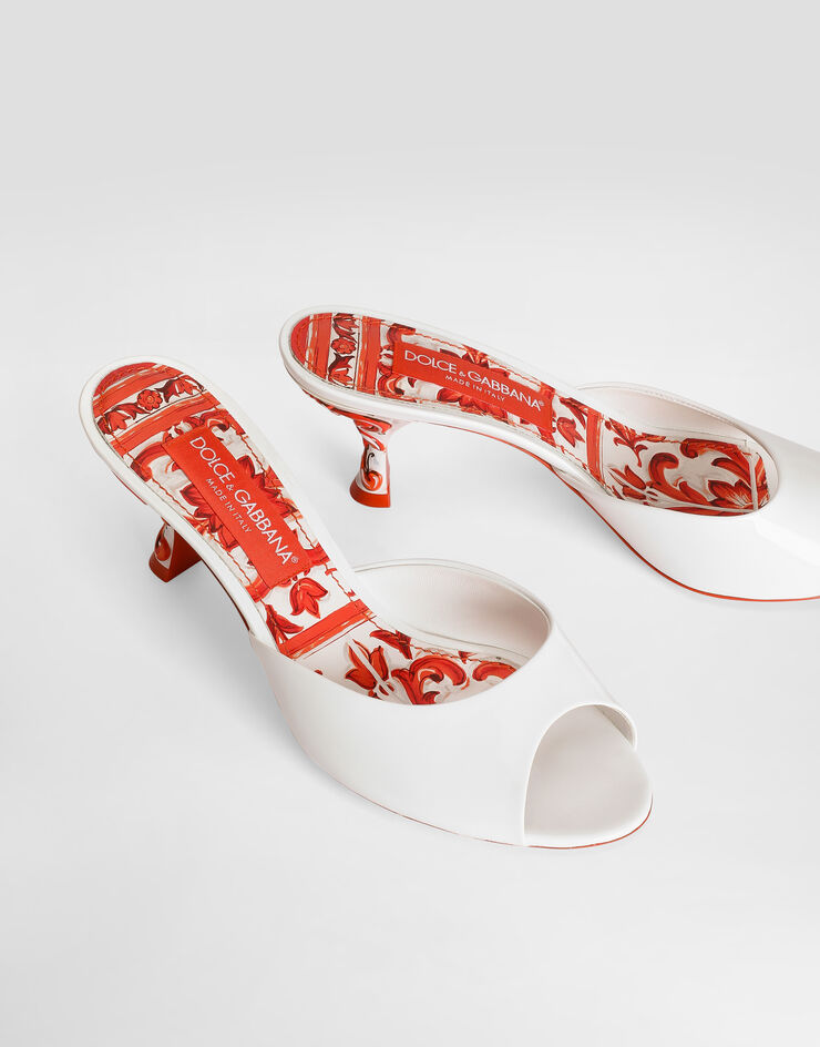 Dolce & Gabbana Mules in patent leather Dolce & Gabbana Mules in patent leather White CR2030A0727
