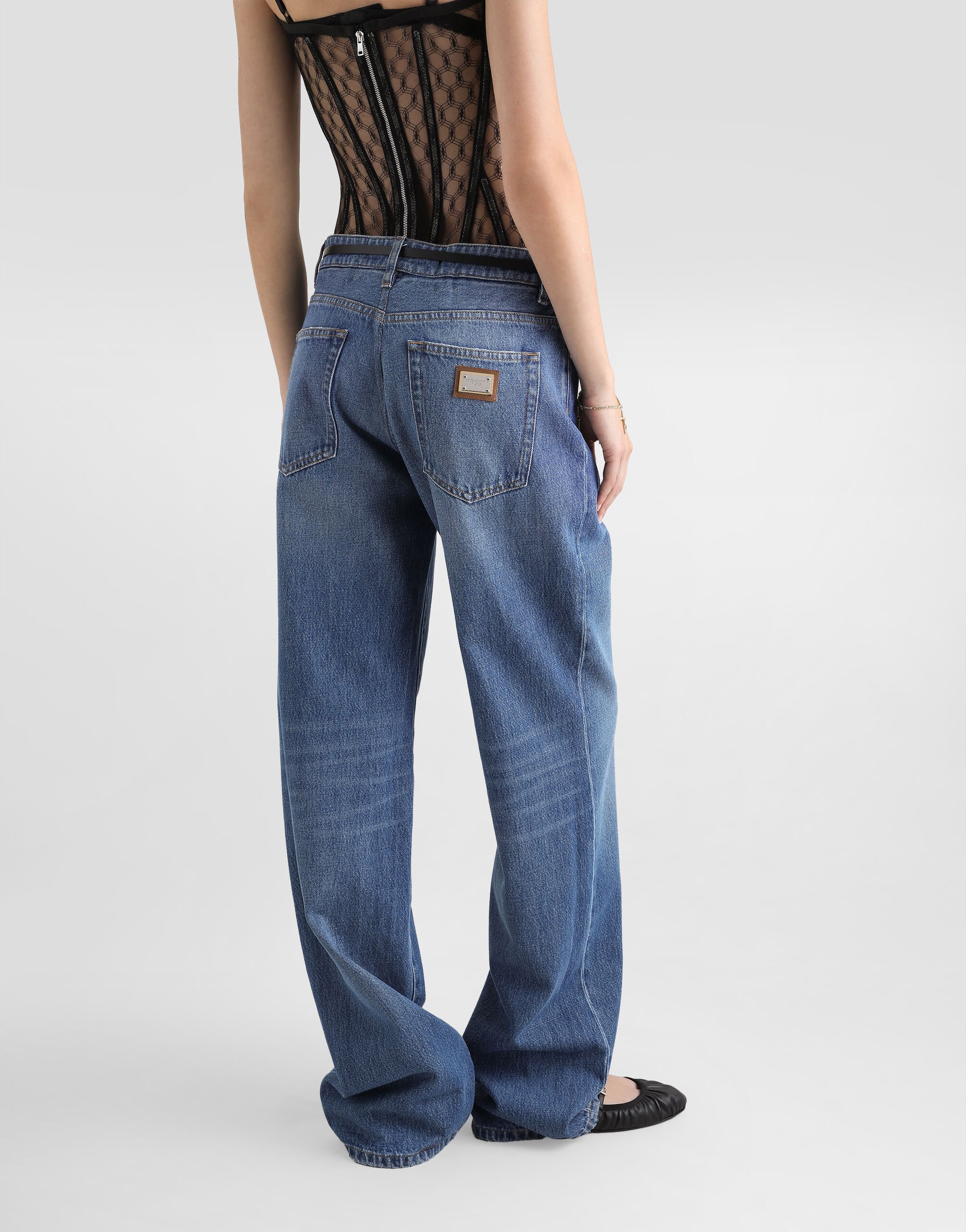 人気＊Dolce&Gabbana＊Loose denim jeans with pressed pleat Dolce & Gabbana Pressed Pleat Loose Denim Jeans | Sendegaro US