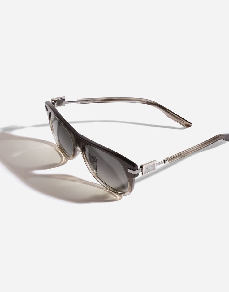 Dolce & Gabbana Metal Plaque Sunglasses Gradient striped grey VG4546VP411