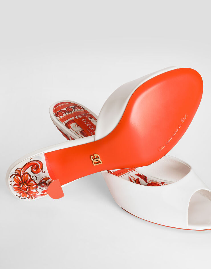 Dolce & Gabbana Mules in patent leather Dolce & Gabbana Mules in patent leather White CR2030A0727