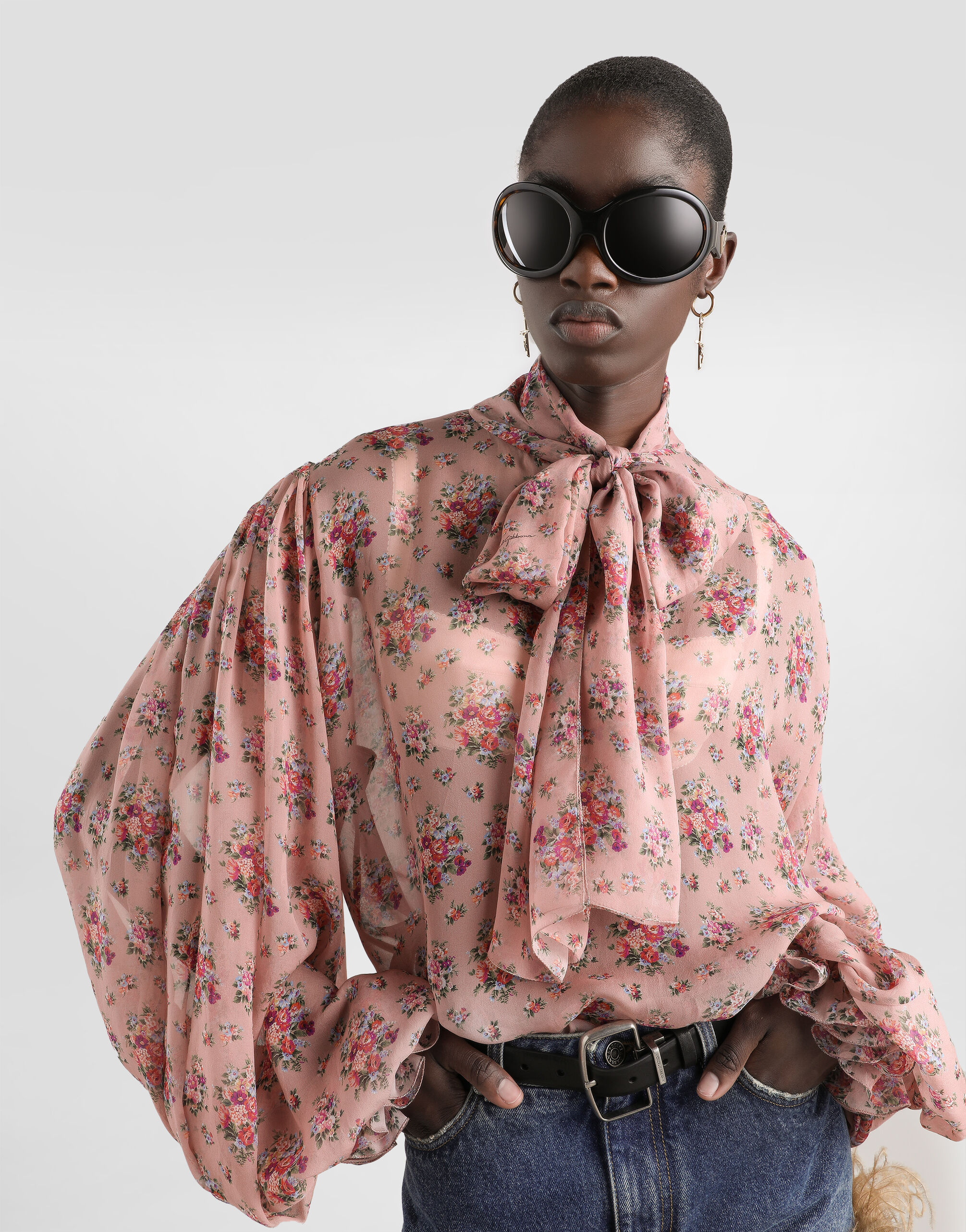 Small flower bouquets-print chiffon top - thumbnail 4