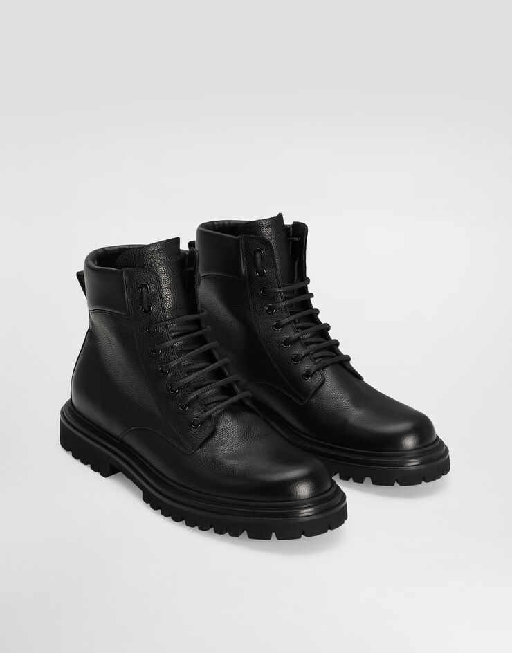 Dolce & Gabbana 카프스킨 앵클 부츠 블랙 A60613A6H47