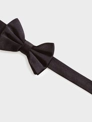 Dolce & Gabbana Silk bow tie Black LN1A58G0U05